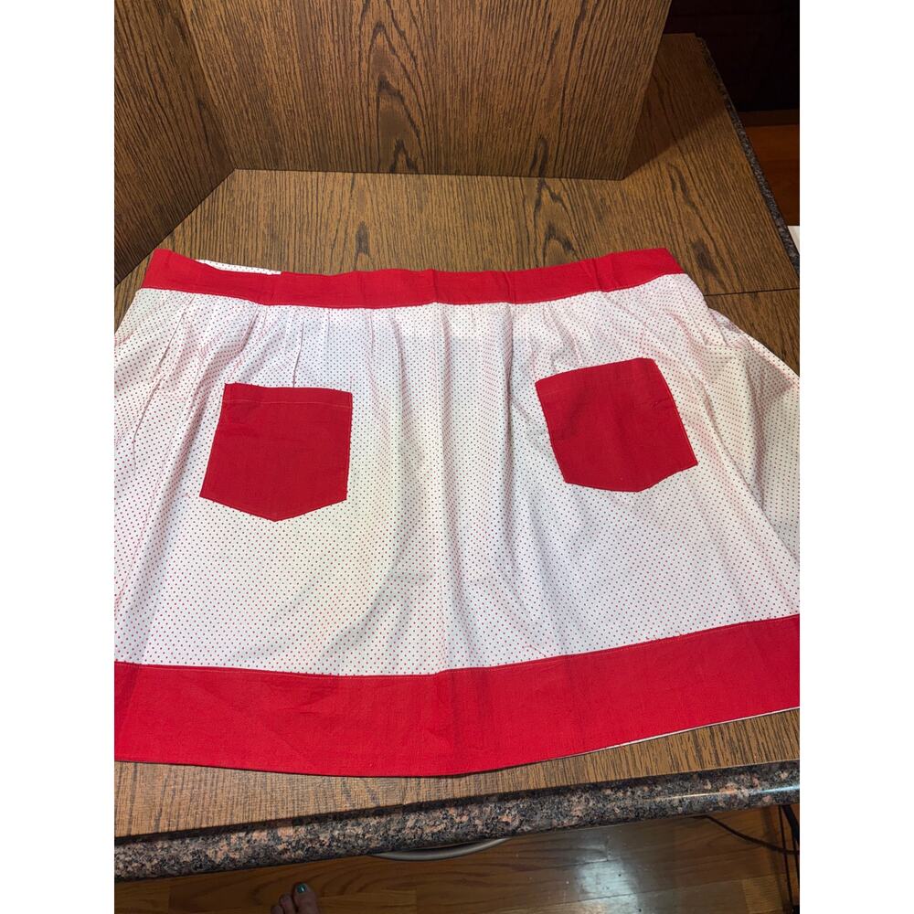 Vintage Inspired Waist Apron Red / White Polka Dots Retro - Picture 6 of 6